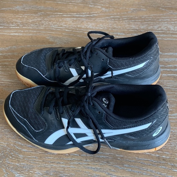 ASICS WOMENS BLACK AND WHITE GEL ROCKET VOLLEYBALL SHOES SIZE 7-1/2 US - Picture 2 of 11